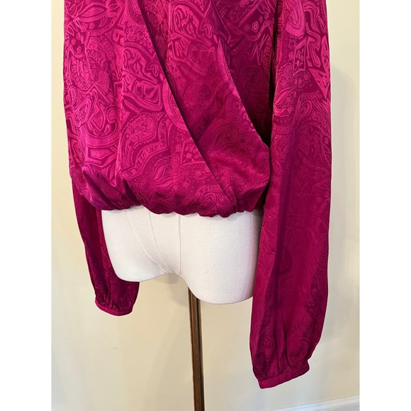 NWT Veronica Beard Sionne Blouse Bright Magenta Cutout Neck Silk Blend SIZE 8 - Picture 6 of 8